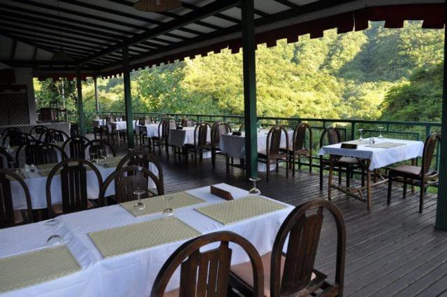 Отель Le Relais De La Maroto Pirae Экстерьер фото