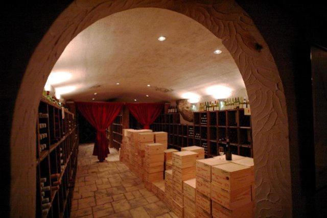 Отель Le Relais De La Maroto Pirae Экстерьер фото