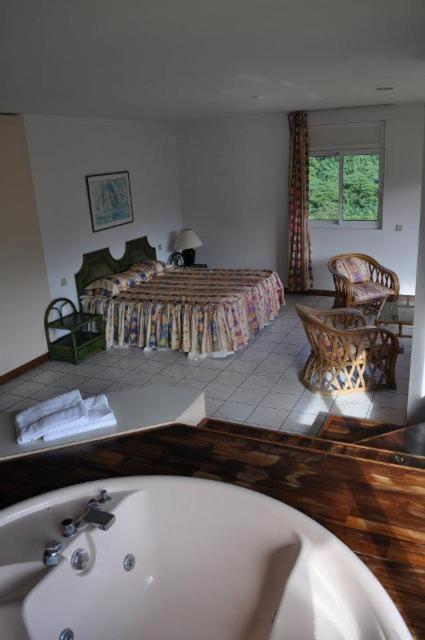 Отель Le Relais De La Maroto Pirae Номер фото